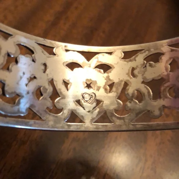 Vintage Brighton Scroll Heartbangle bracelet